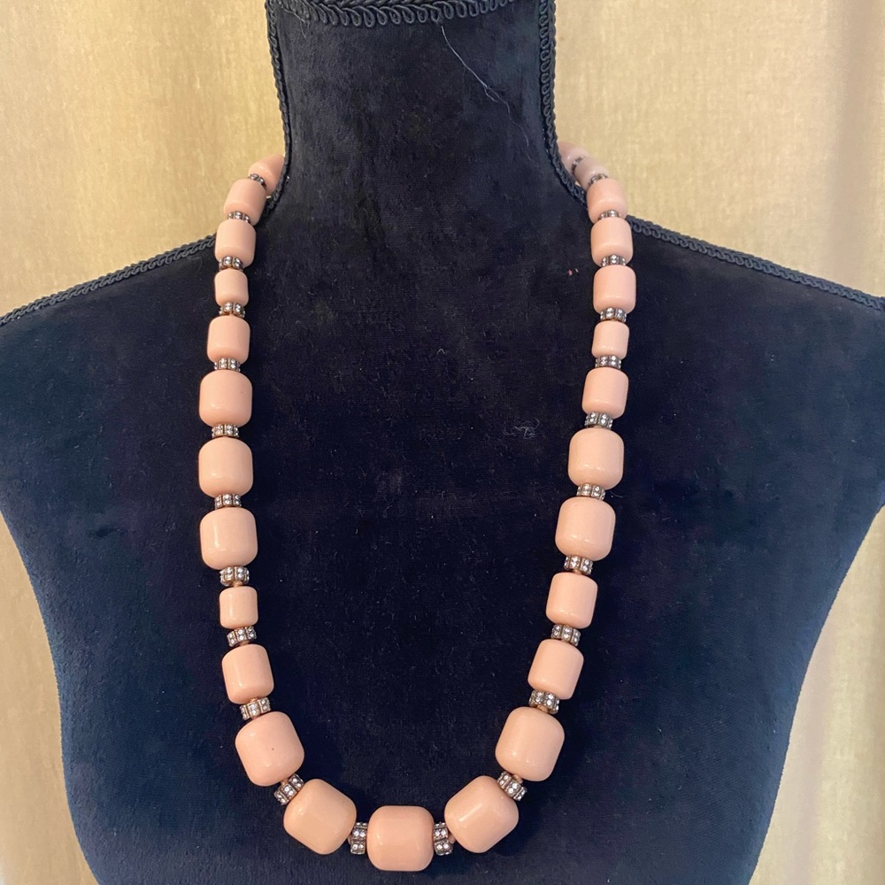 J.Crew long 🍑 Necklace